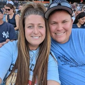 Meet your Posher, Dana